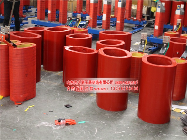 东宁SCB10-2000KVA干式变压器